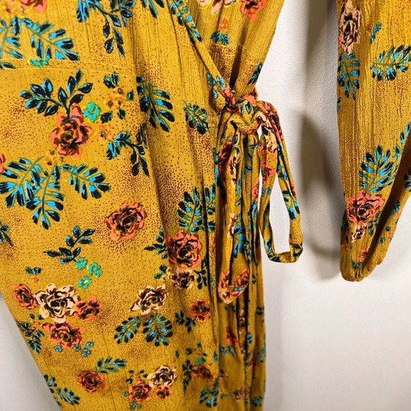 Faithfull The Brand Anthropologie Le Figuaro Floral Wrap Dress Size 2 Yellow - Picture 8 of 12
